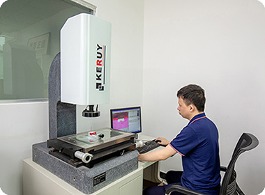 ����Ԫ�Զ����� Quadratic automatic measurement